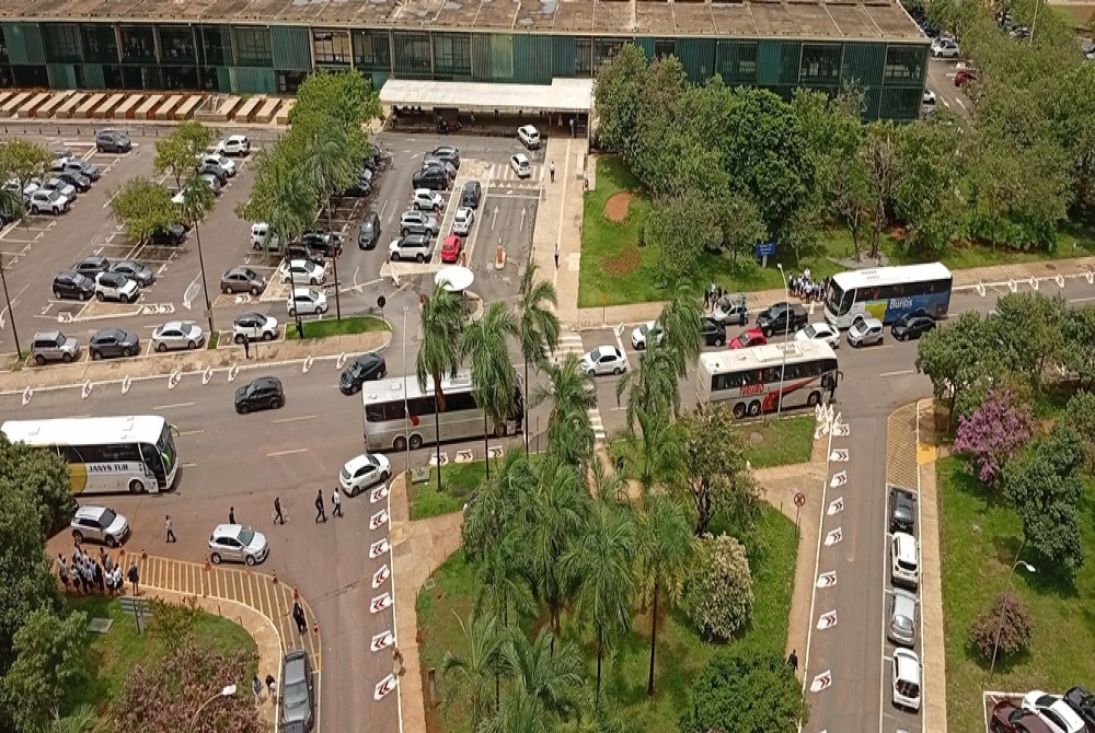 Resenha da Comitiva Caracolense em Brasília 2025